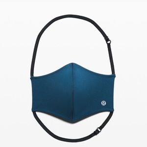 Lululemon Mask